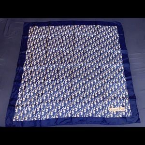 DIOR MONOGRAM SCARF